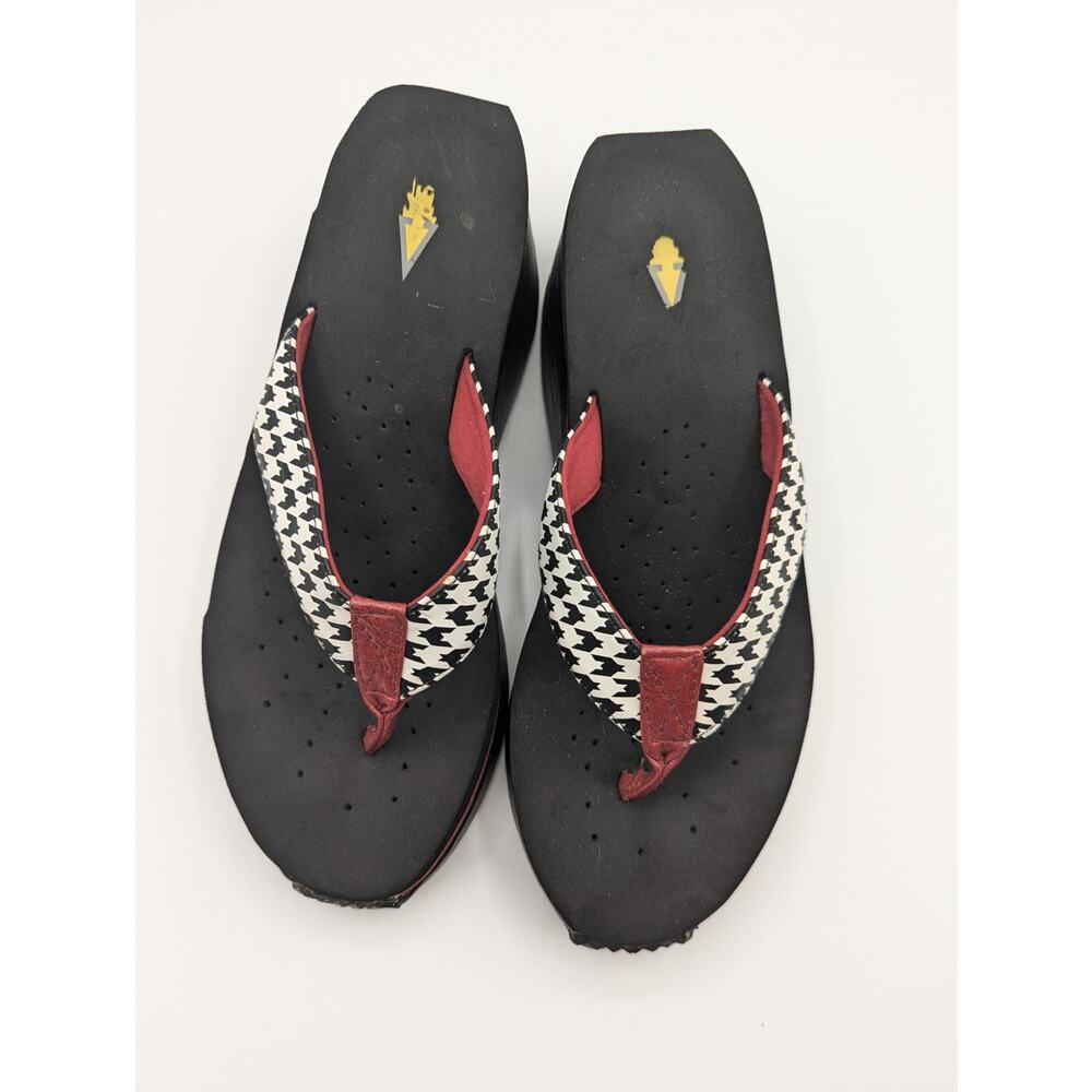 Volatile Bat Checkered Platform Flip Flops Size 9 - image 2